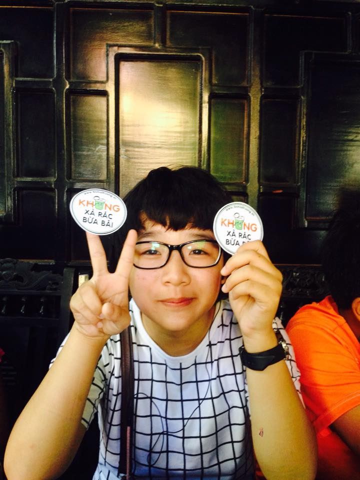 Sticker[-]"Không[-]xả[-]rác[-]bừa[-]bãi"[-]đến[-]Huế
